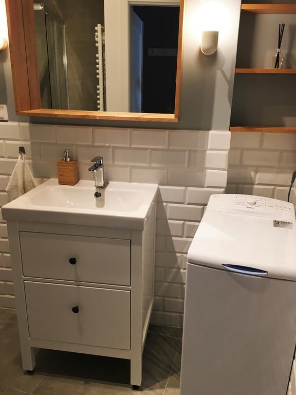 Apartament Blisko Centrum ワルシャワ エクステリア 写真